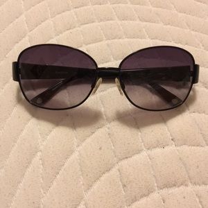 Womens Bebe black & gray cheetah print sunglasses